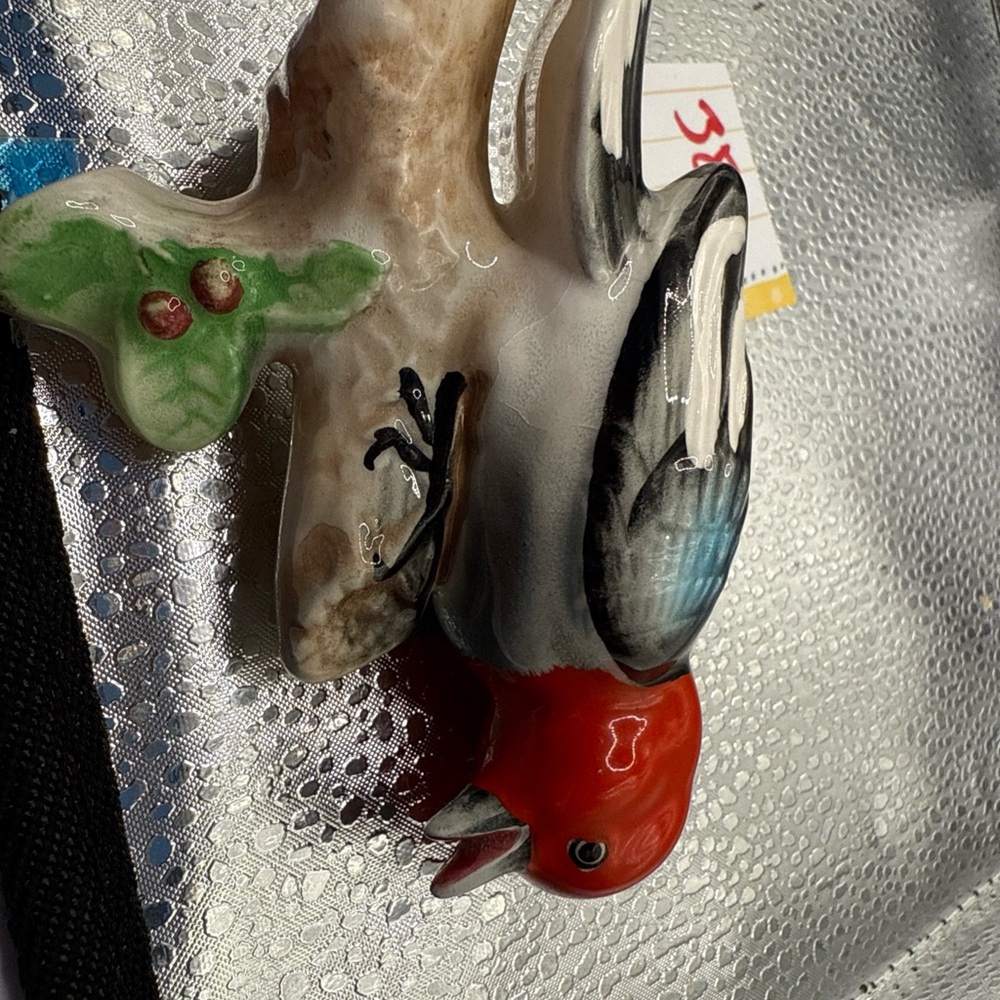 Red and Black Porcelain woodpecker - Picture 6 of 7